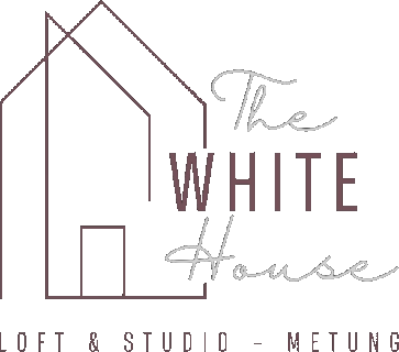 The White House Metung